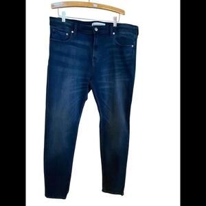 Mens Calvin Klein Jeans Dark Wash Skinny Moulant 38X32 NWOT